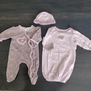 Little Me Pink Leopard Print 3 Piece Bundle Footed Onesie, Gown Hat 0-3 months